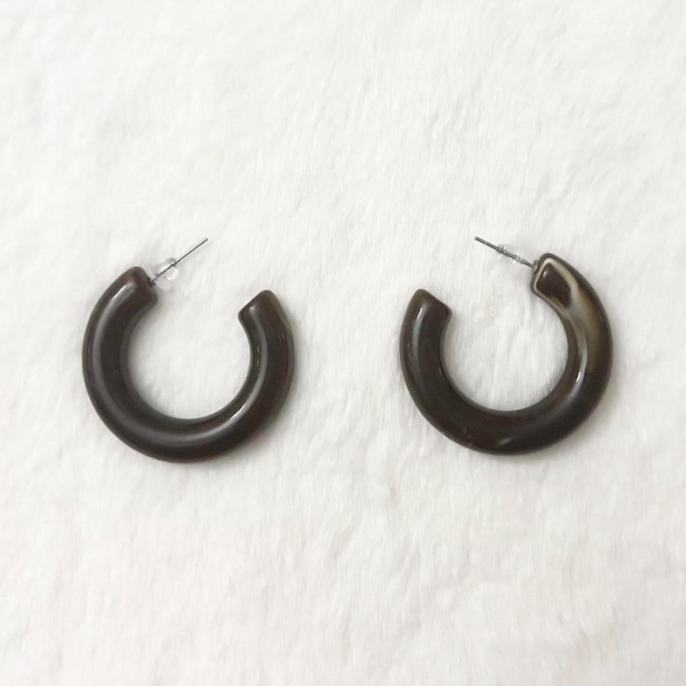 5/$15 🩷 MUST BUNDLE Chunky Dark Brown Hoop Earrings